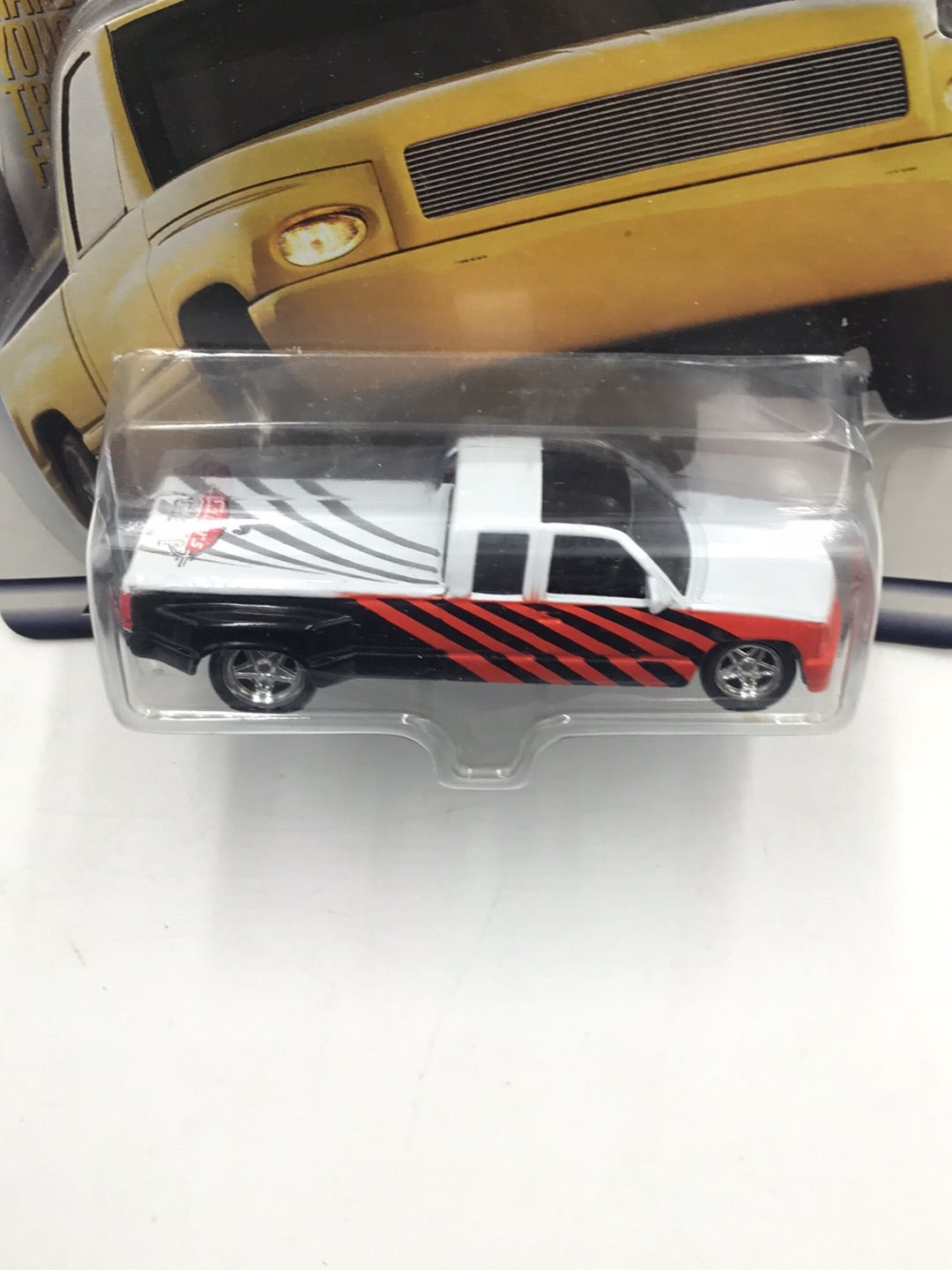2000 Hot Wheels #8 Sports Truck Customized C3500 NN2
