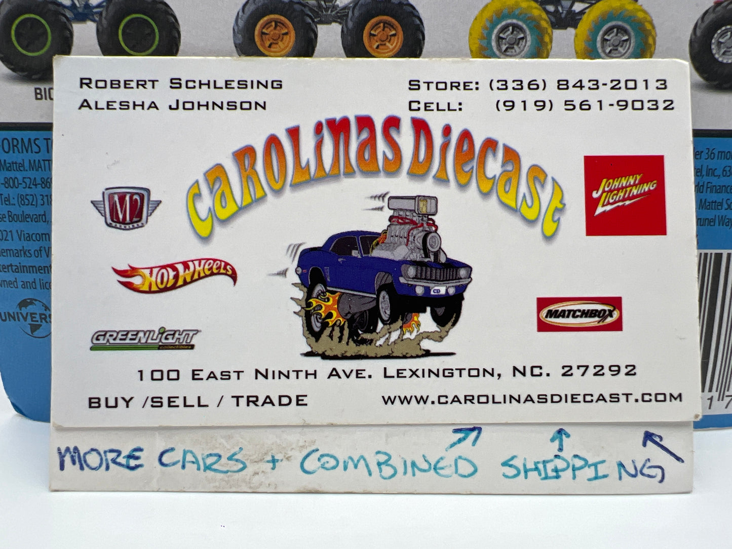 2021 Hot Wheels Monster Trucks Crash Legends #46 Land Rover Defender 90 131G