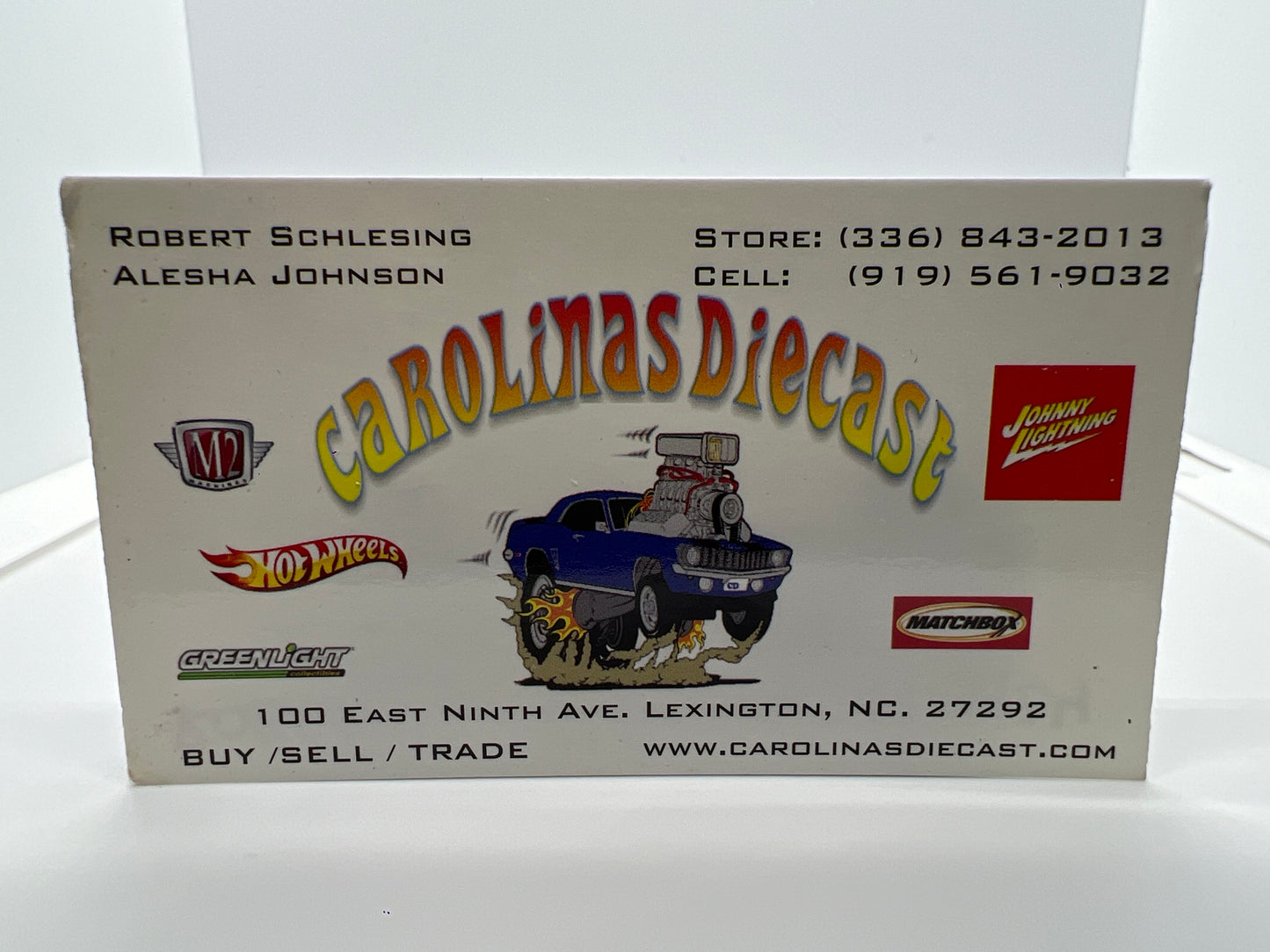 Hot Wheels 1/64 Premium Diorama Set 71 Datsun 510 Wagon Green Loose