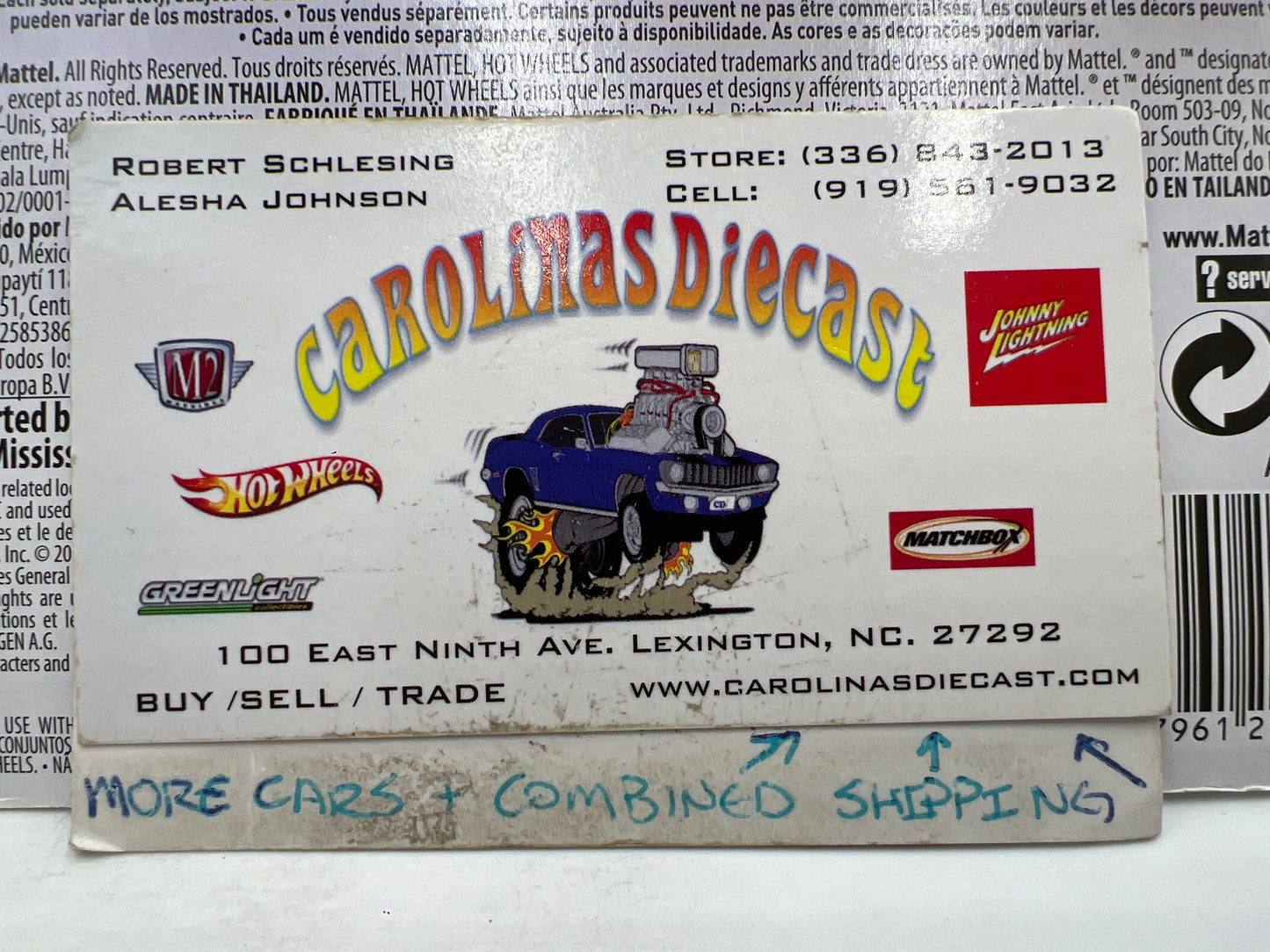 Hot Wheels Premium Superman Volkswagen T1 Panel Orange 265B