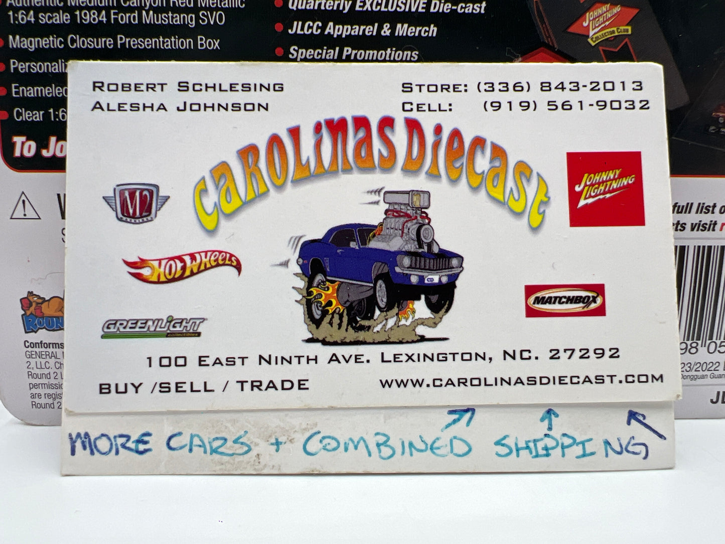 Johnny Lightning CHASE Muscle Cars USA Release 2 Version B 2013 Chevy Camaro ZL1 Nickey White Lightning