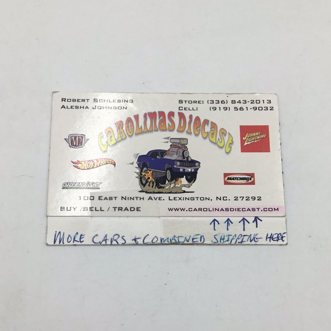 M2 machines 1932 Ford Tudor Sedan R77 Chase