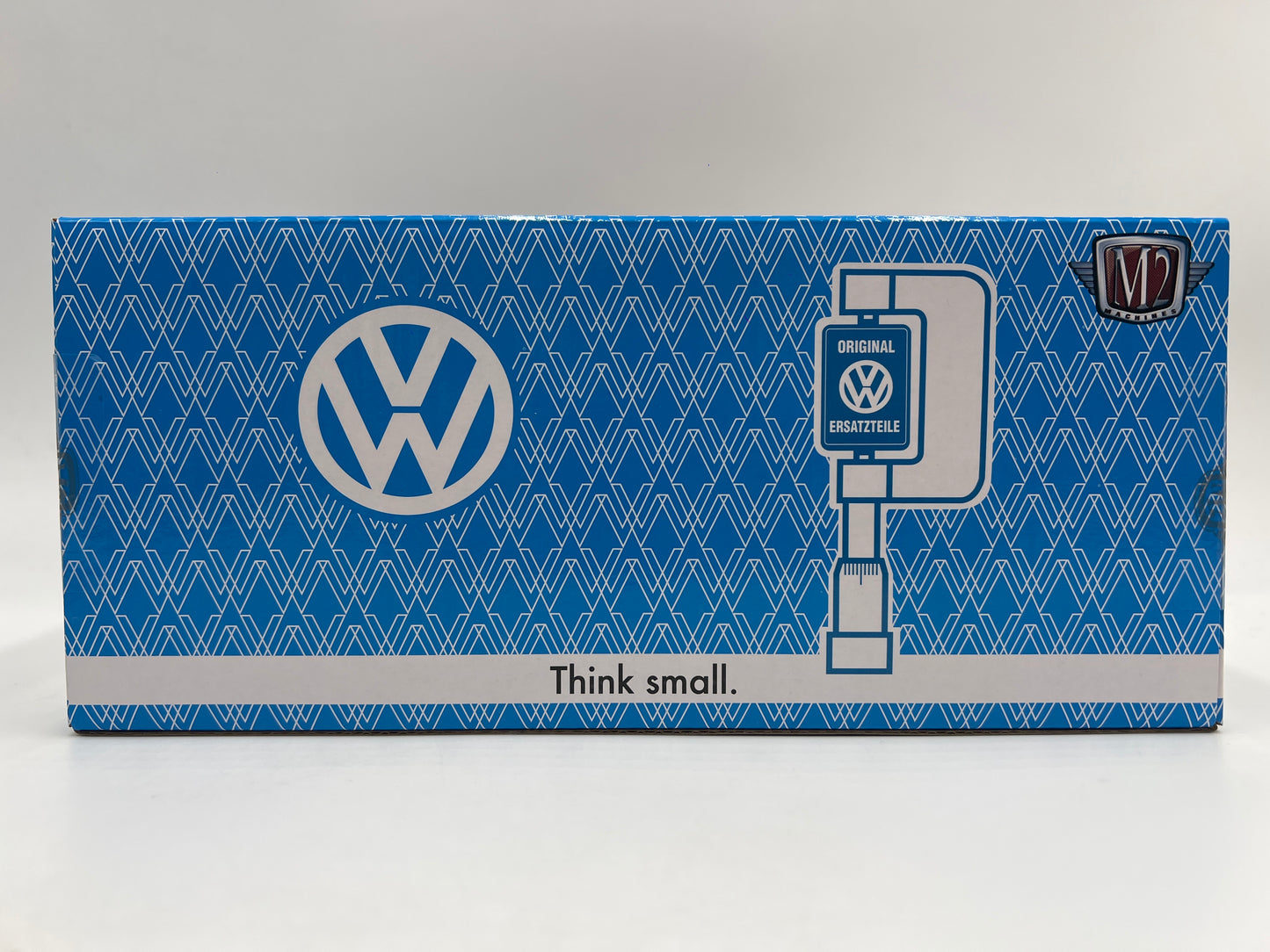 M2 Machines 1/24 1960 VW Delivery Van Pink/White S43