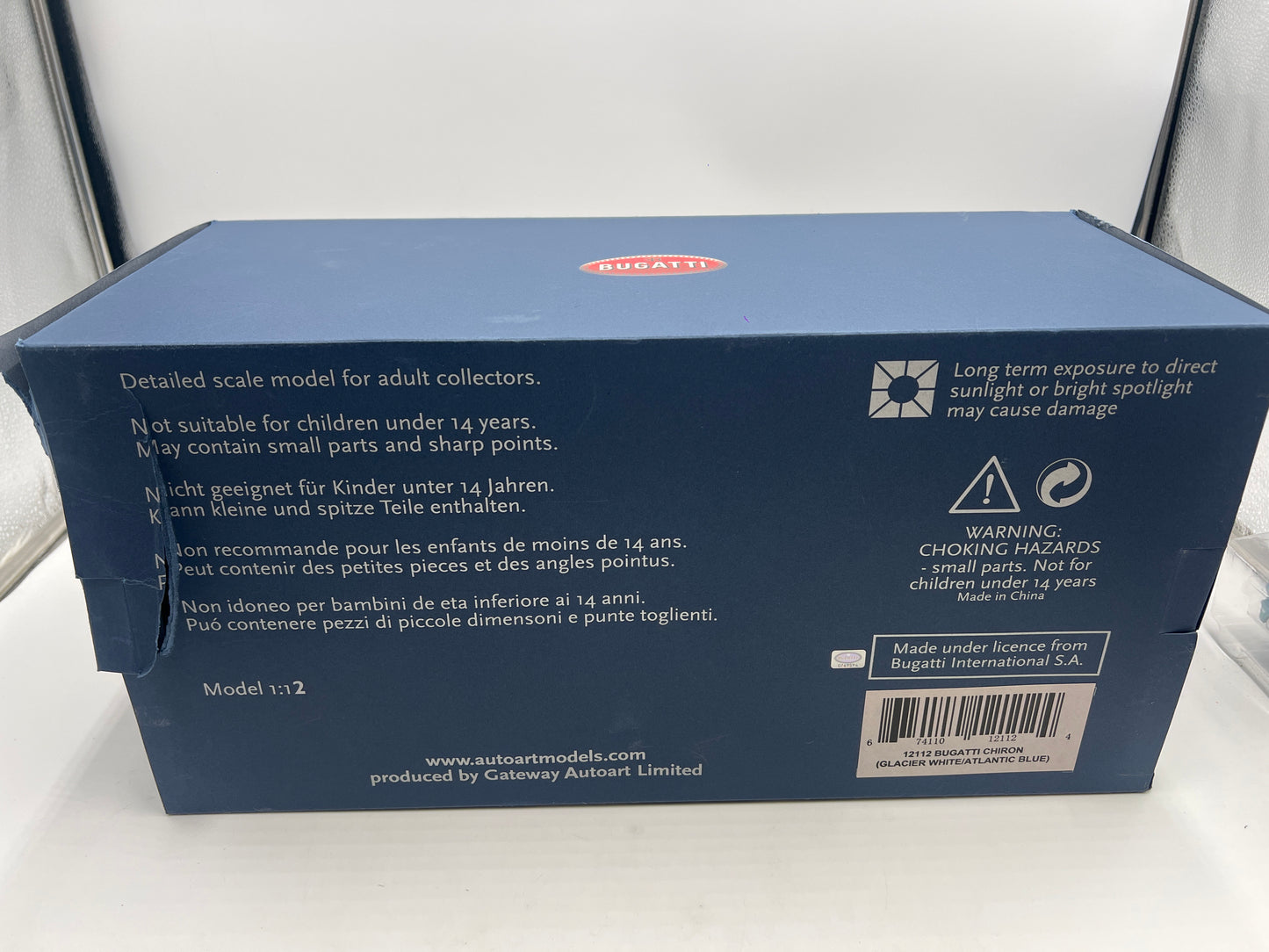 VHTF AutoArt Limited 1/12 Scale Bugatti Chiron New With Box *Outer Box Has Damage*