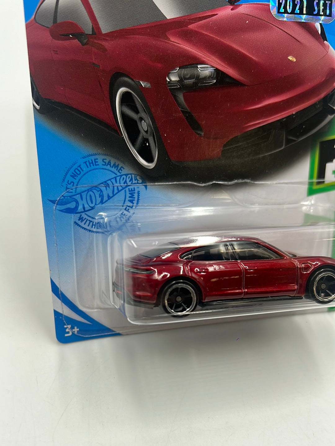 Hot Wheels 2021 - Porsche Taycan Turbo S #208 Factory Sealed 99A