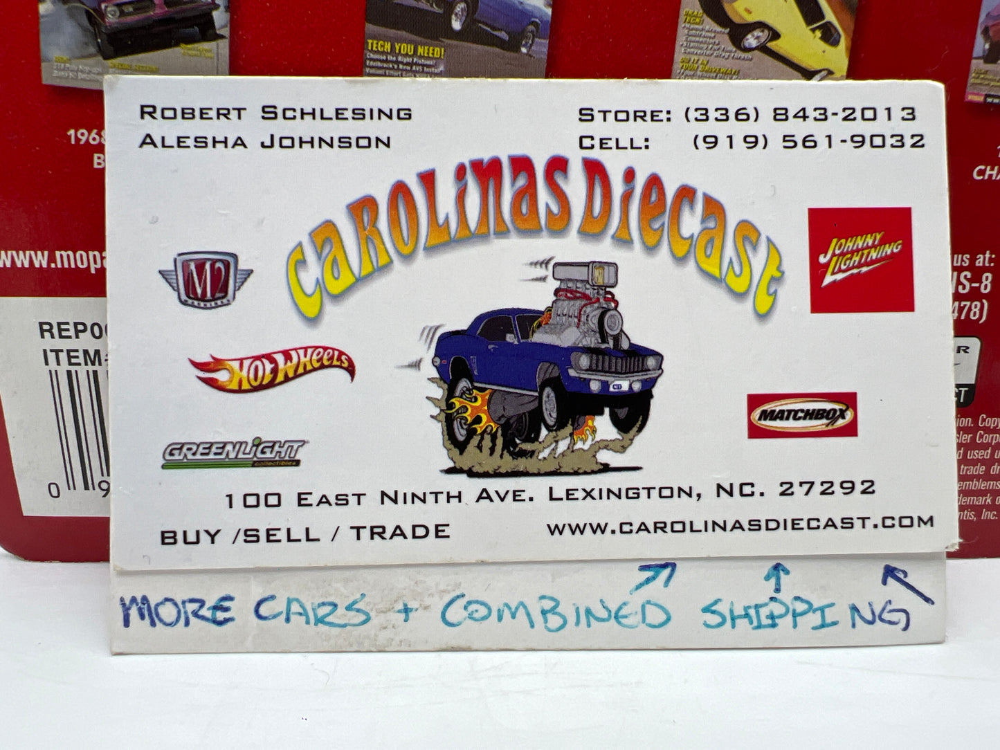 Johnny Lightning Mopar Muscle Magazine #2 1971 Plymouth Duster Yellow 220B