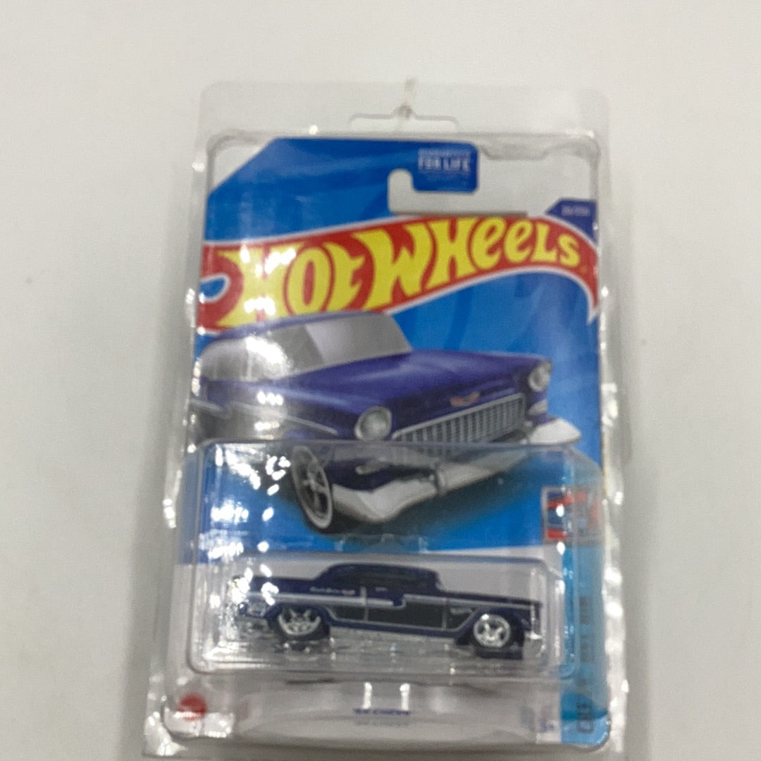 2022 hot wheels super treasure hunt #20 55 Chevy W/Protector