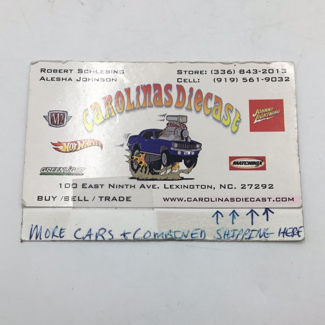 M2 Machines 1/24 1976 GMC Sierra Grand 15 Custom R108 Chase