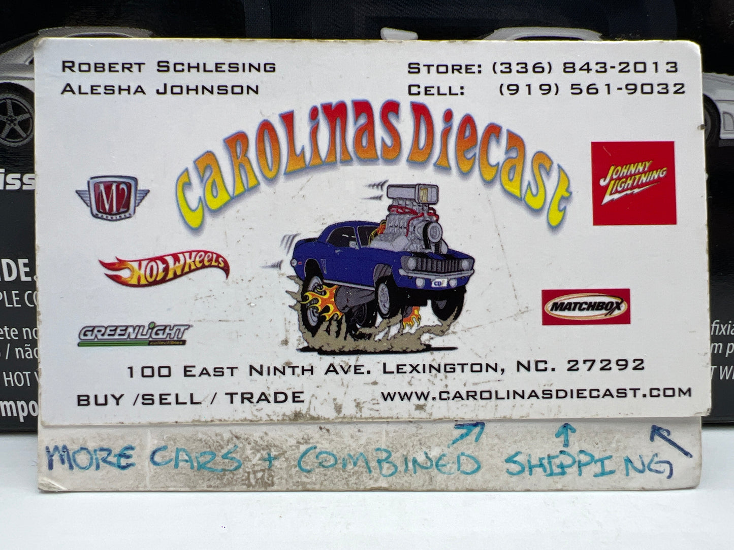 Hot Wheels Premium Diorama Garage Set Nissan Skyline GT-R & Retro Rig White