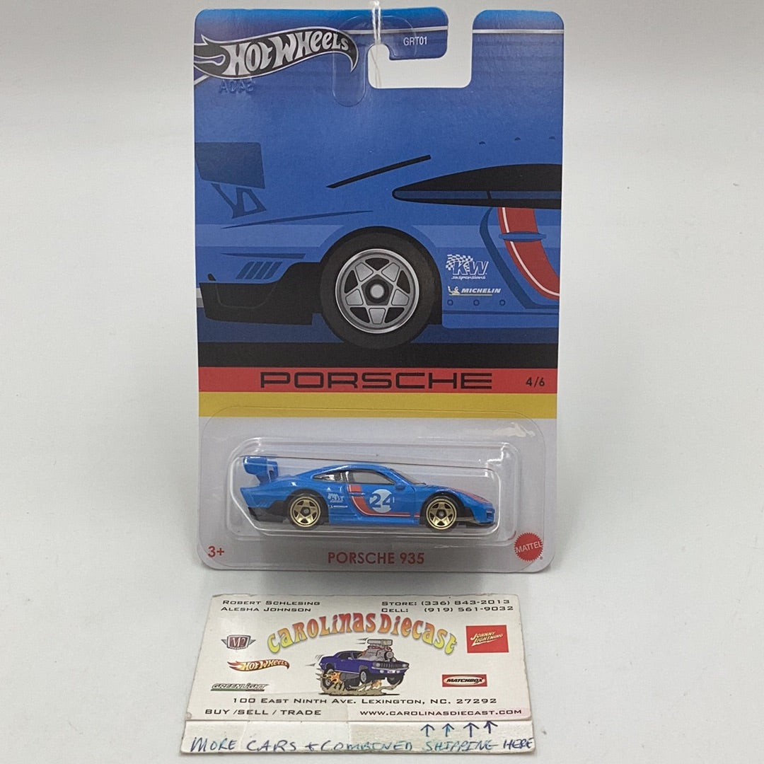 Hot Wheels - Lot De 4 Véhicules - Porsche 935 Legends Tour Hot Wheels - Lot De 4 Véhicules - Porsche 935 Legends Tour