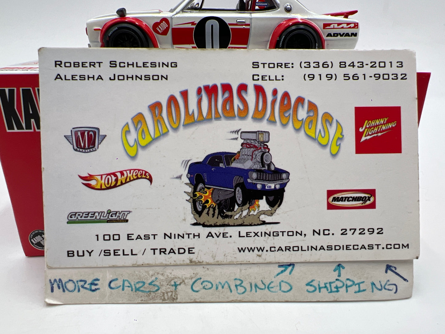 Mini GT Kaido House #211 Nissan Skyline 2000GT-R KPGC 10 Kaido Works V2 Red/White