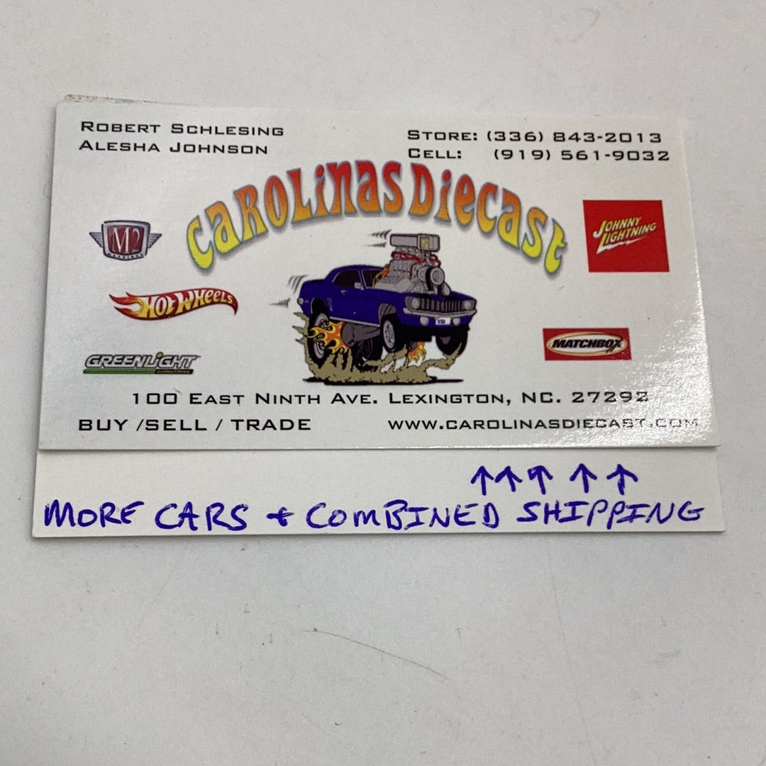 Disney Pixar Cars Pit Crew Launcher Billy Oilchanger 142D