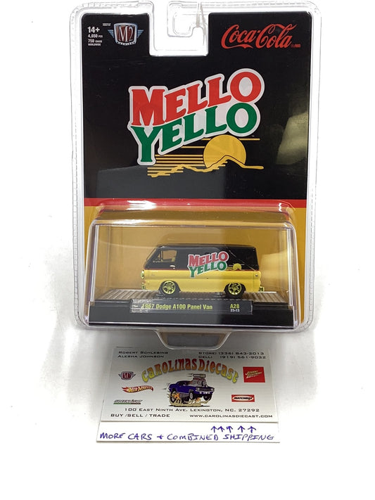 M2 Machines Mello Yellow 1967 Dodge A100 Panel Van A28 CHASE 1/750