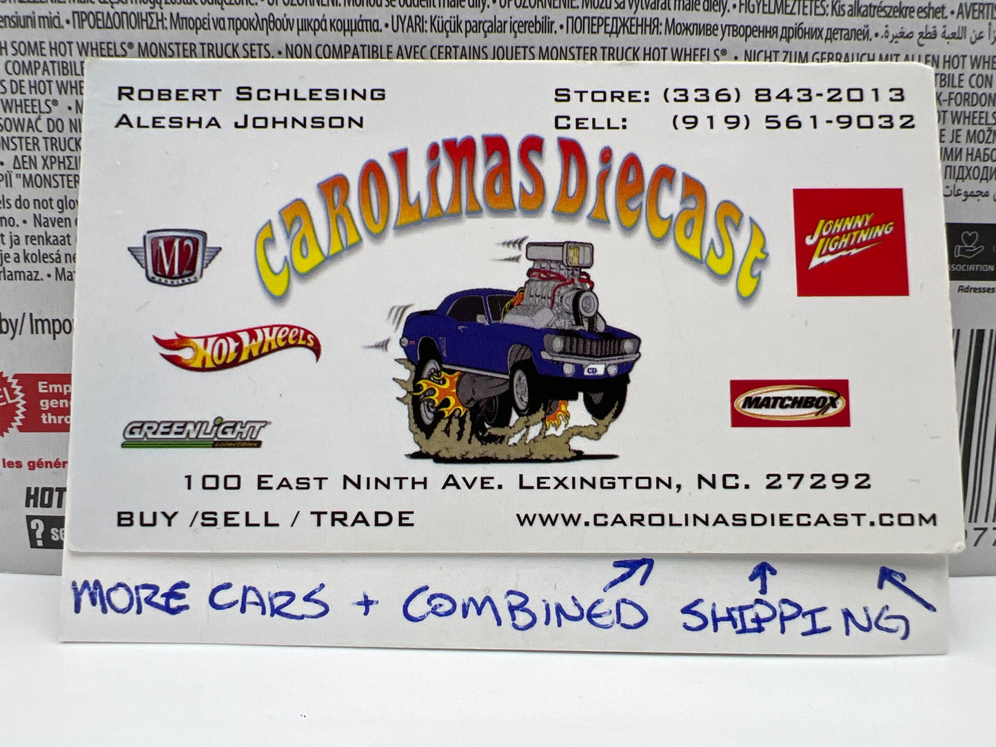 Hot Wheels Monster Trucks Glow In The Dark Tri-To-Crush-Me 130B