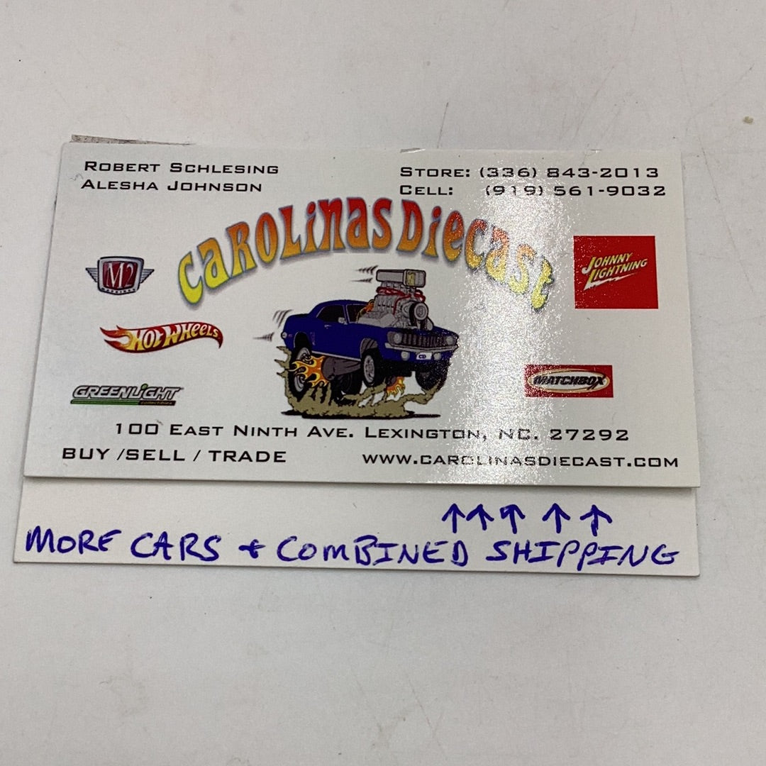 M2 Machines 1973 Chevrolet Cheyenne Super 20 4x4 R85