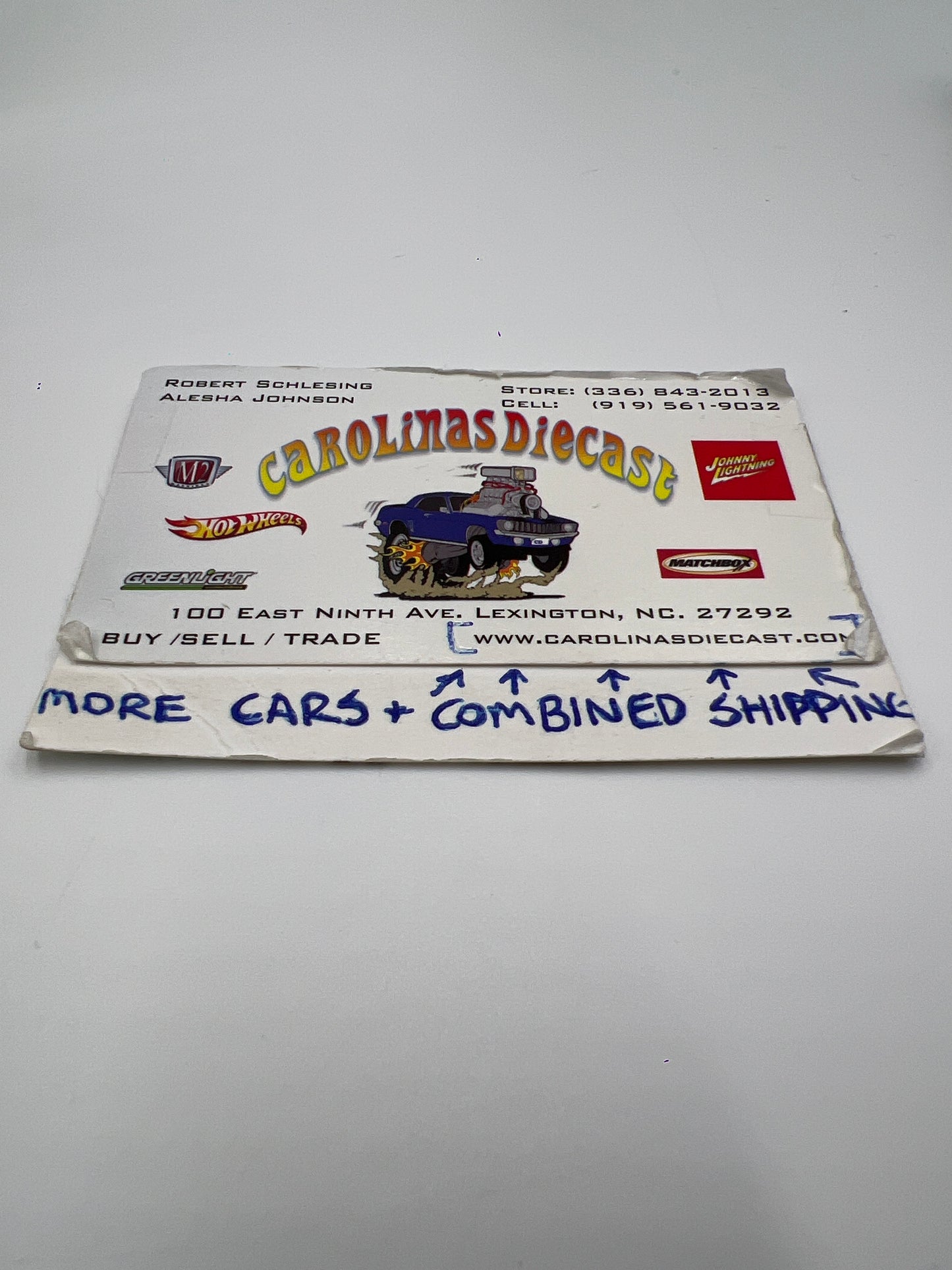 Auto World Hemmings Muscle Machines Release 4 Version B 1970 Dodge Challenger R/T White 184C