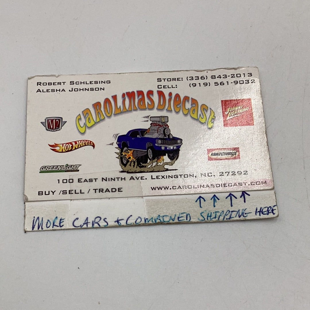 2020 hot wheels red edition #25 Indy 500 Oval KK4