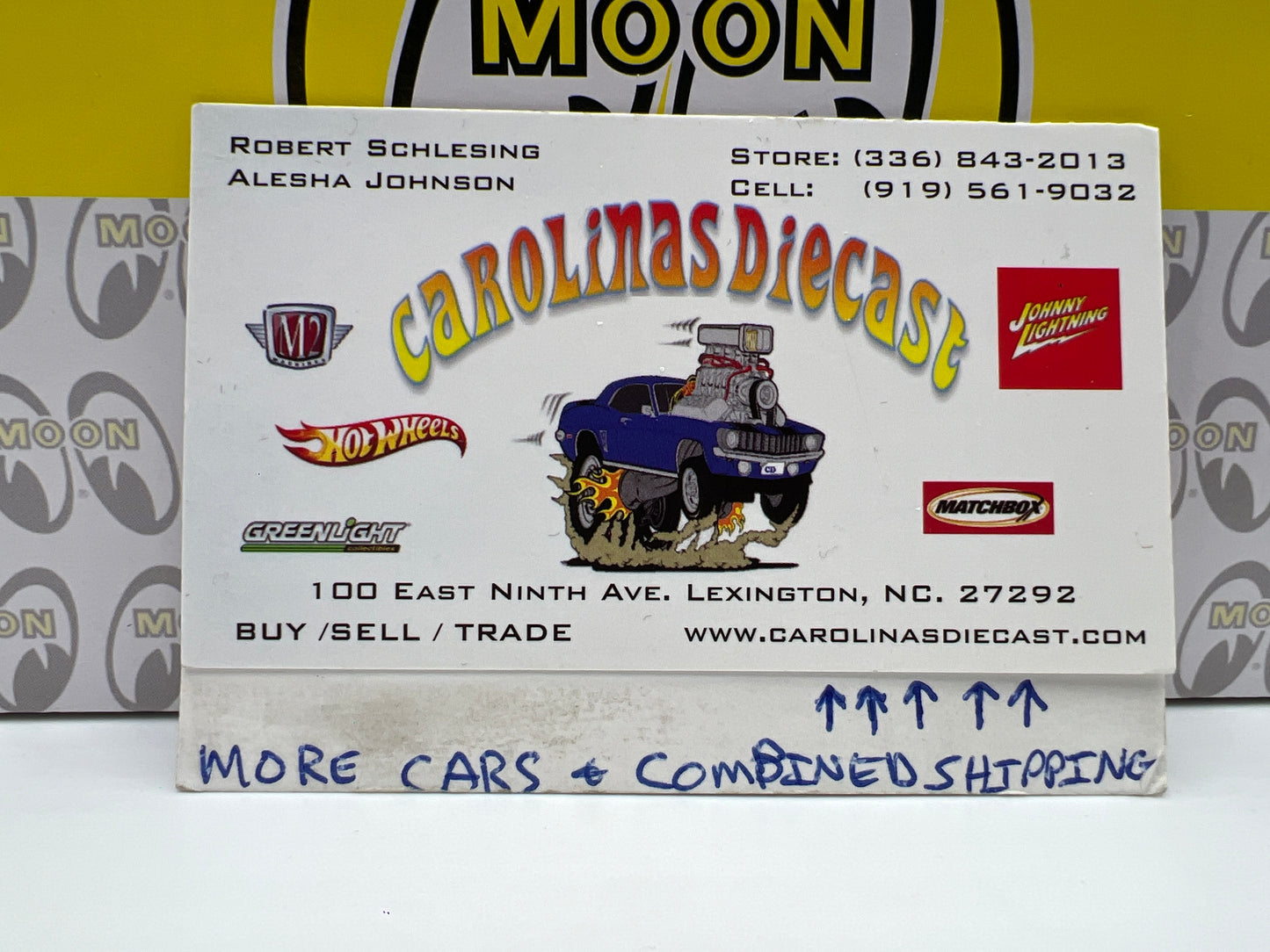 M2 Machines 1/24 Moon Equipped 1958 Chevrolet Apache Cameo Mooneyes Yellow R86