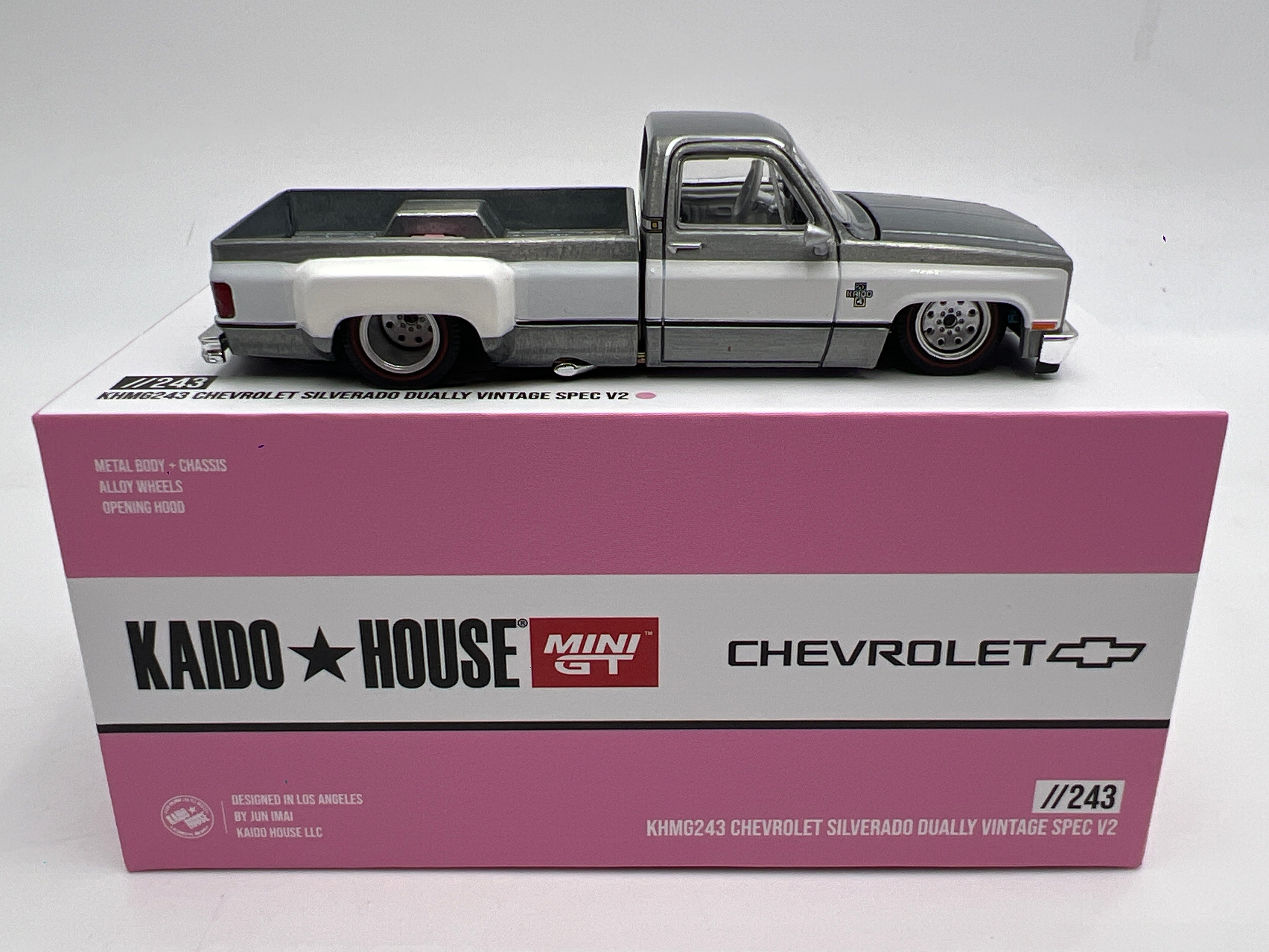 Mini GT x Kaido House #243 CHASE Chevrolet Silverado Dually