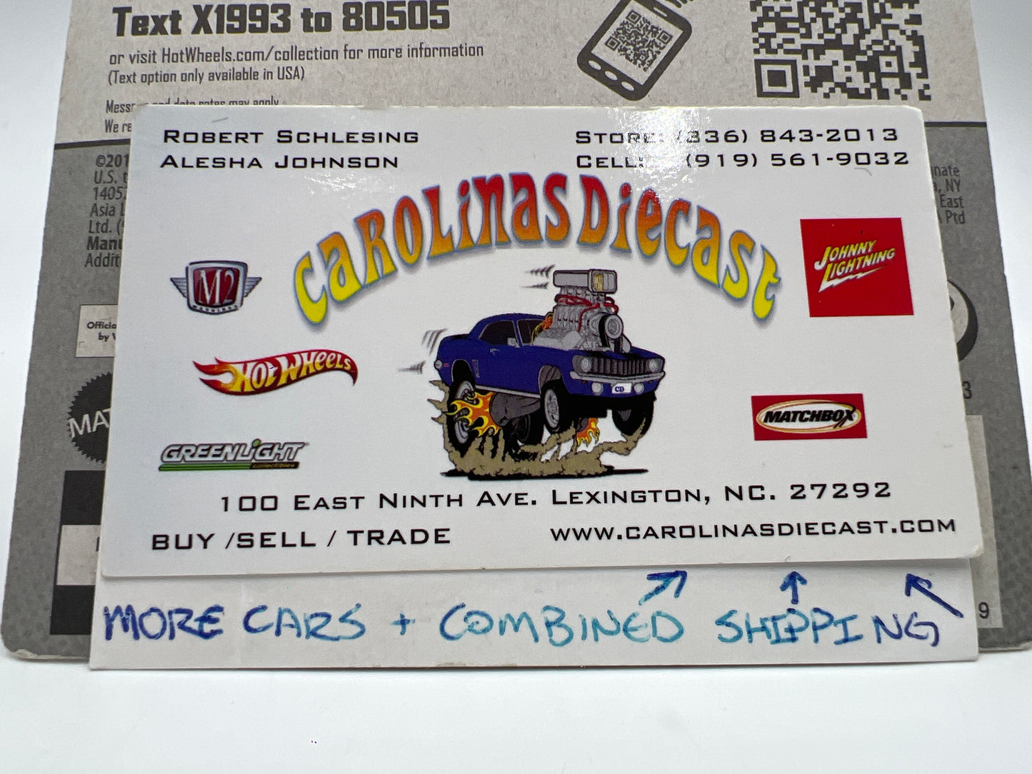 2013 Hot Wheels Showroom #169 Volkswagen Kool Kombi White 97E