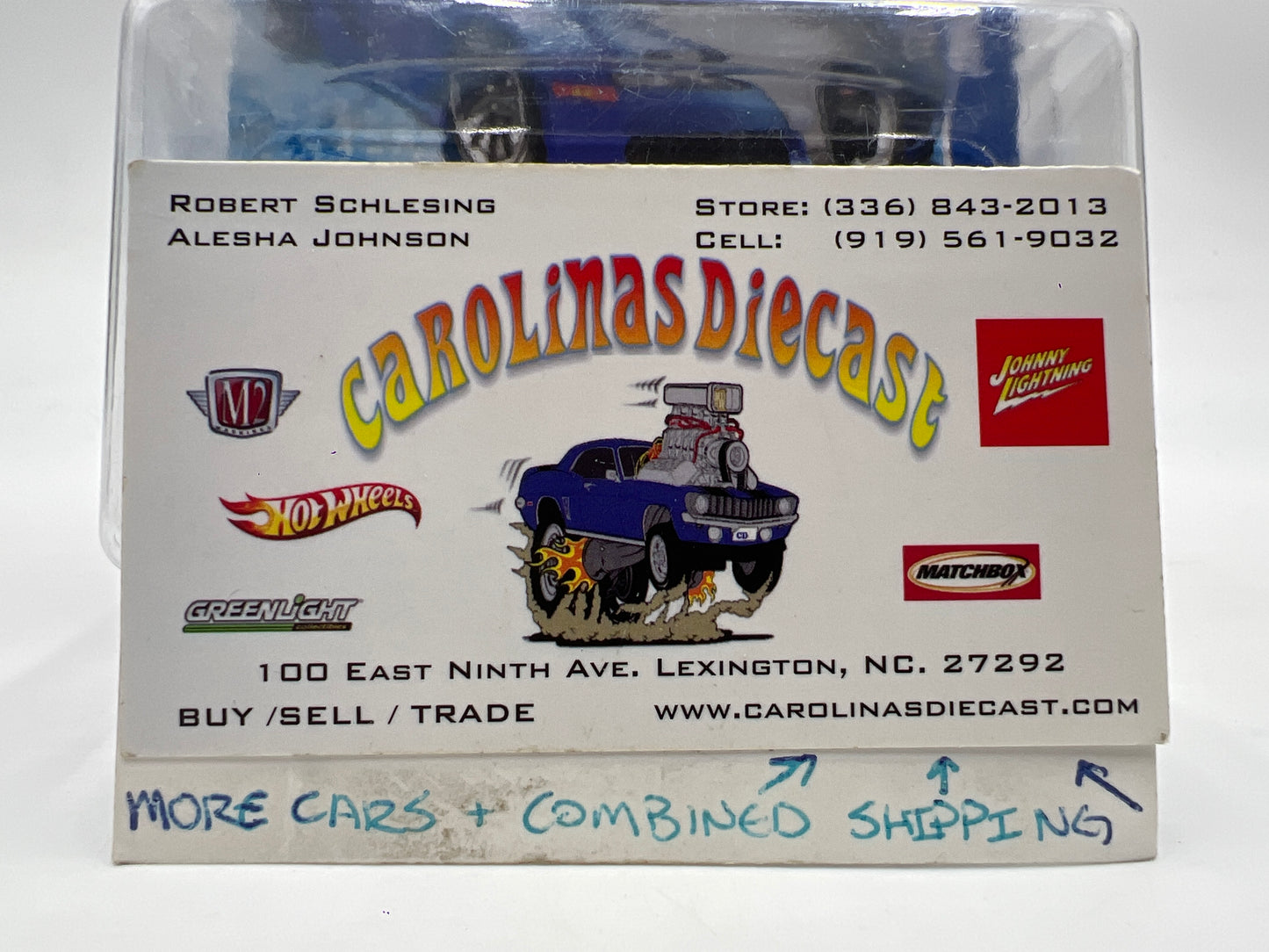 2010 Hot Wheels Target Exclusive Snowflake Card #160 Bugatti Veyron Satin Blue W/Protector