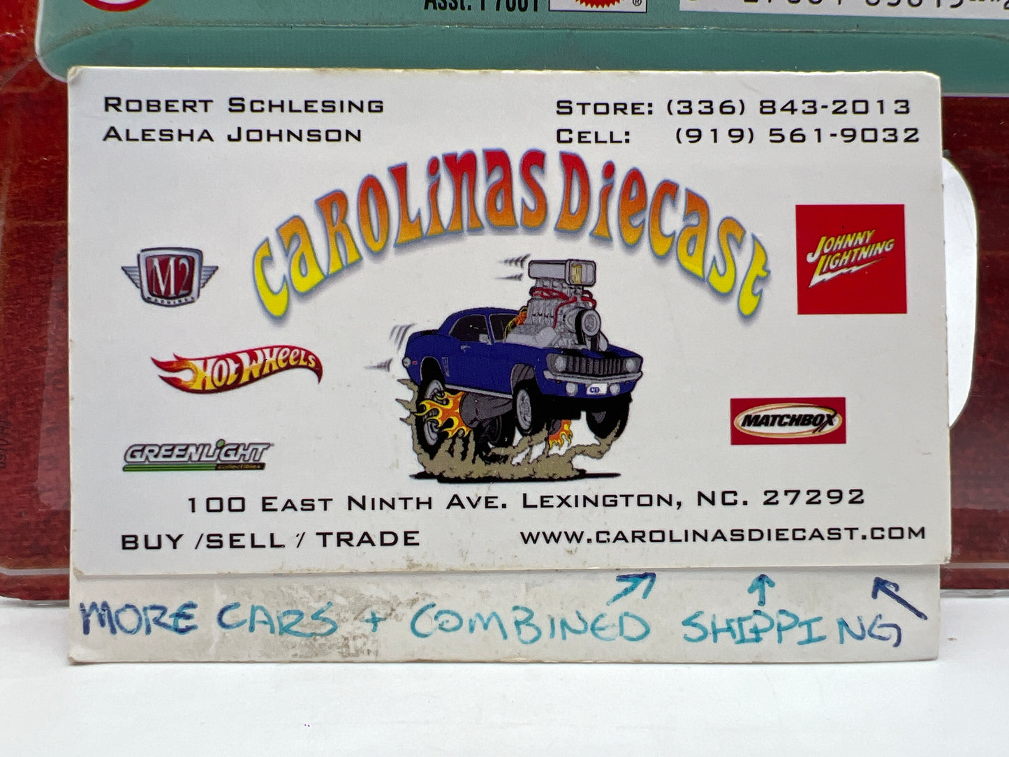 Disney Pixar Cars #115 CHASE DJ