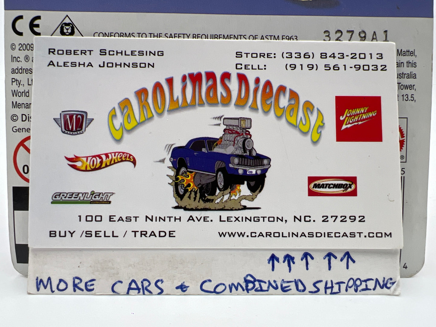 2009 Matchbox Disney 2 Pack Handy Mandy Easter Cars SSR (Cracked Blister) SR