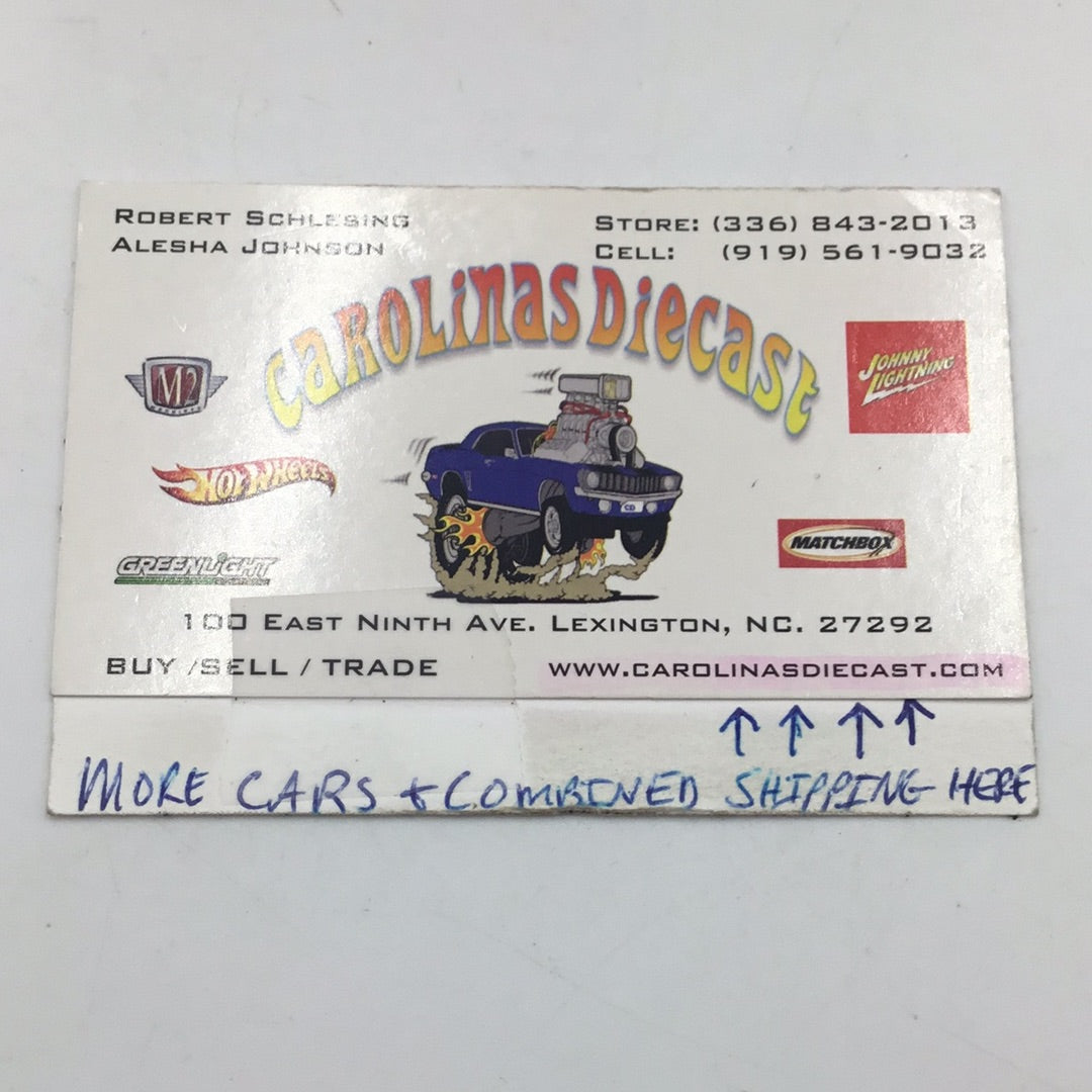 M2 Machines 1949 Mercury Custom R91 Marvel Mystery Oil Chase