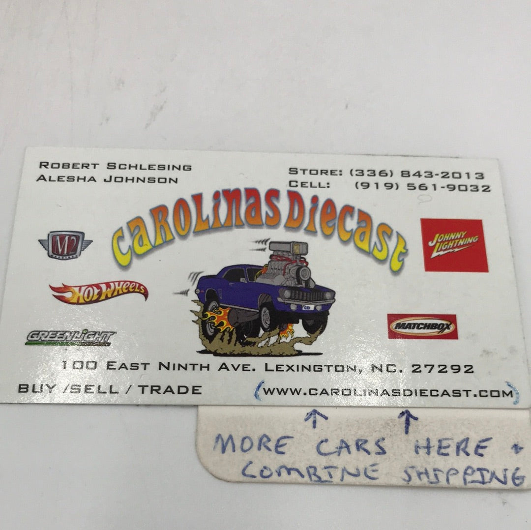 M2 Machines Coke Fanta 1965 Ford Econoline Delivery Van CHASE A13