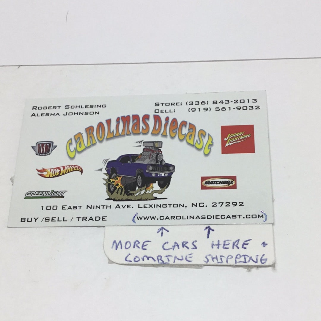 Matchbox Superfast #69 Jaguar XK8 green limited to 15,000 (S8)