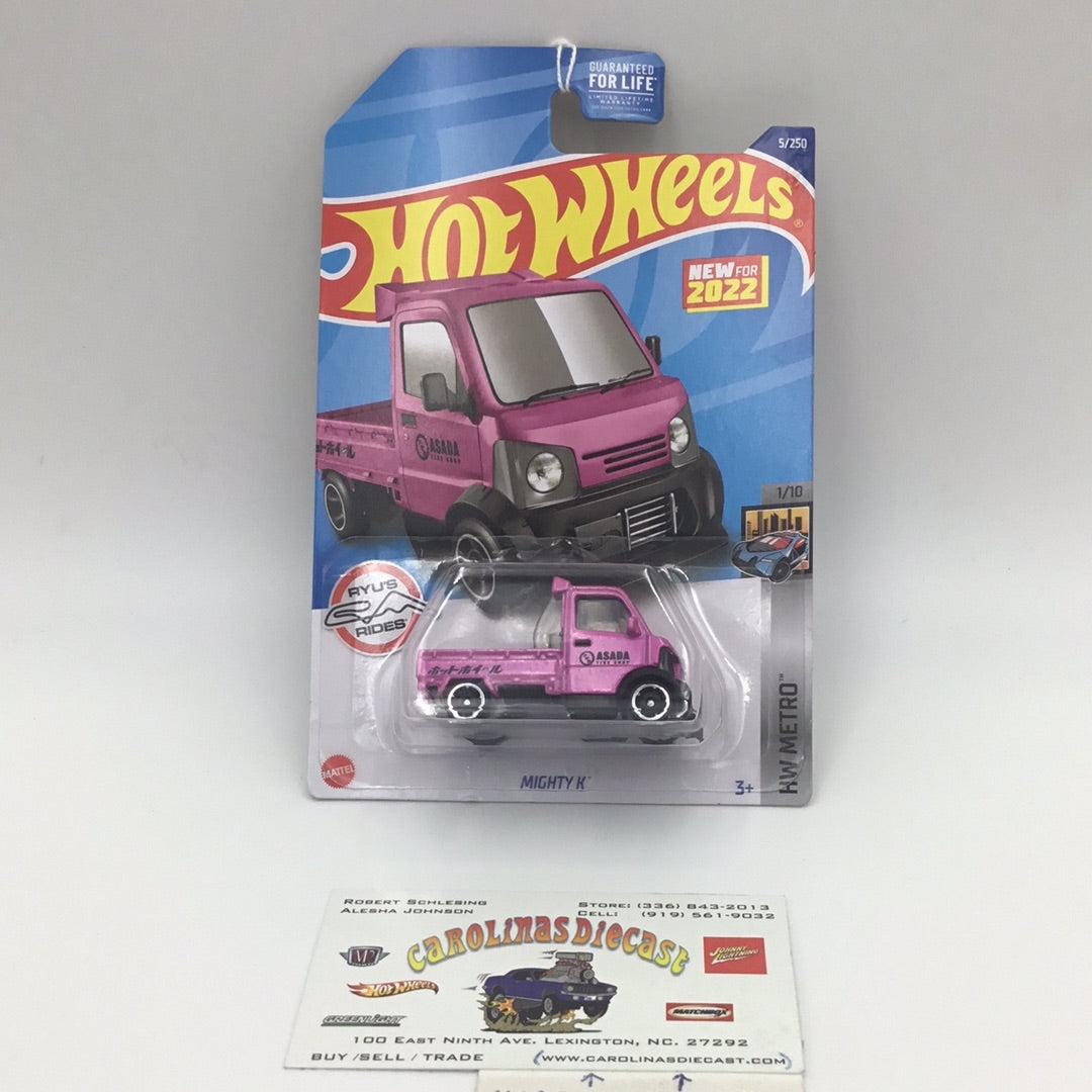 Hot Wheels selling Micro - Mighty Ducks of Anaheim w/ Launcher RARE! - New on Good Card