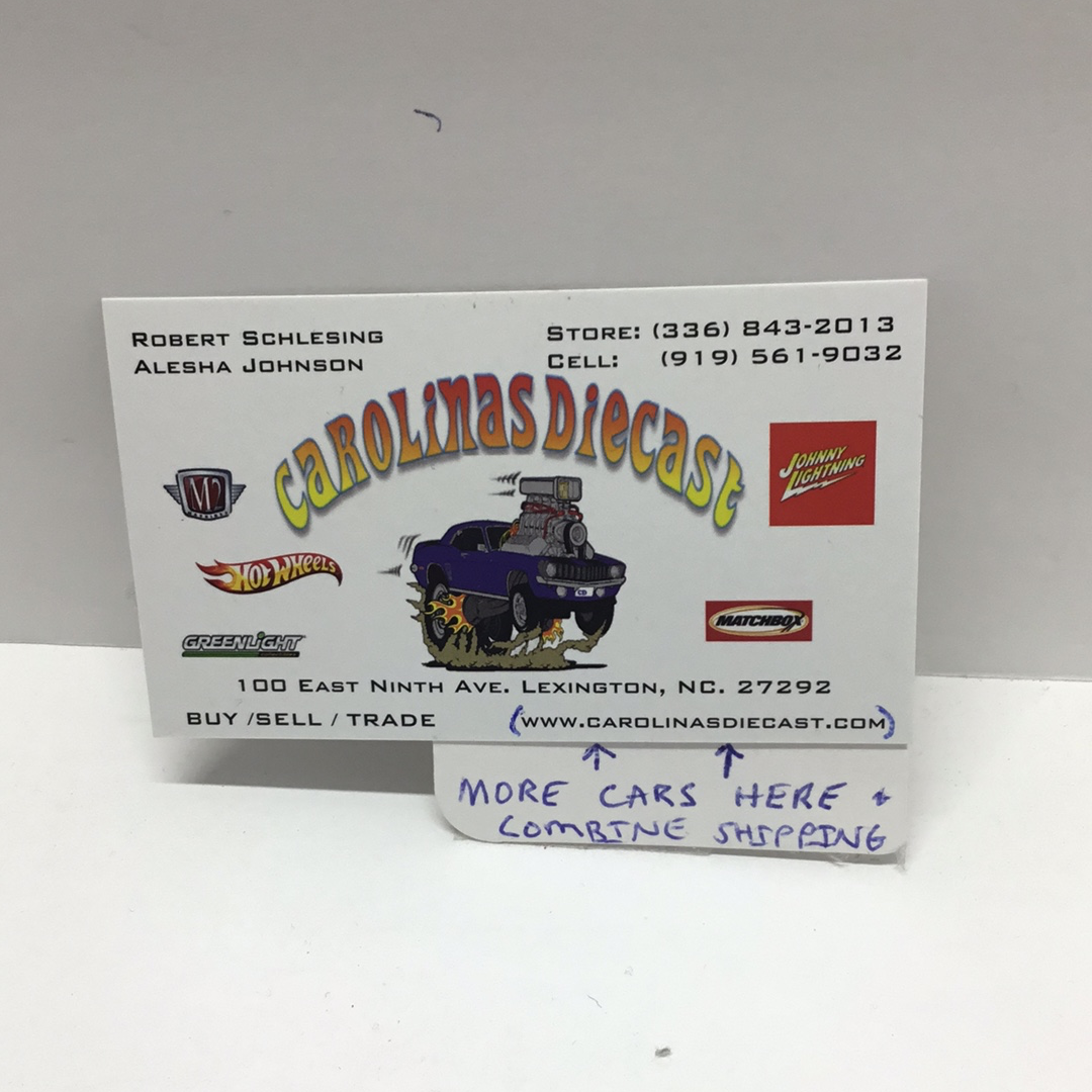 2021 matchbox T case #17 MBX Field car CC1