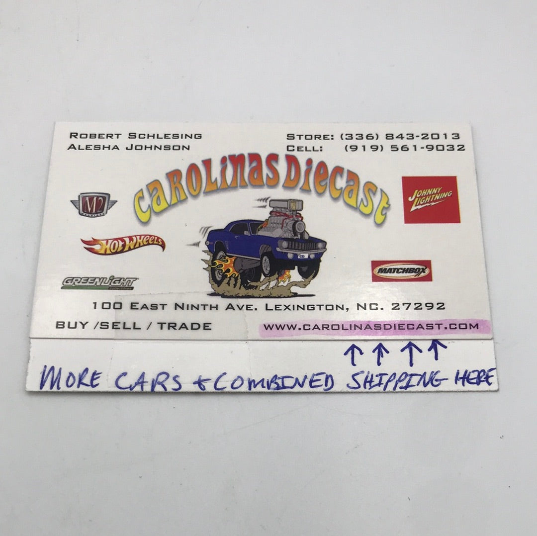 M2 Machines Hurst Power Flowers 1970 Ford Mustang 428 SCJ S47