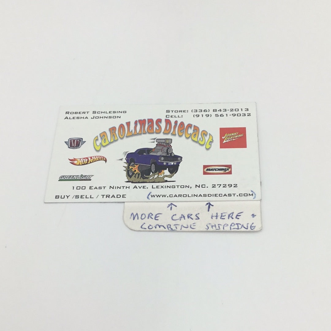 Hot wheels pop culture DC Mercedes-Benz Sprinter Tourer 1/5 new 266E