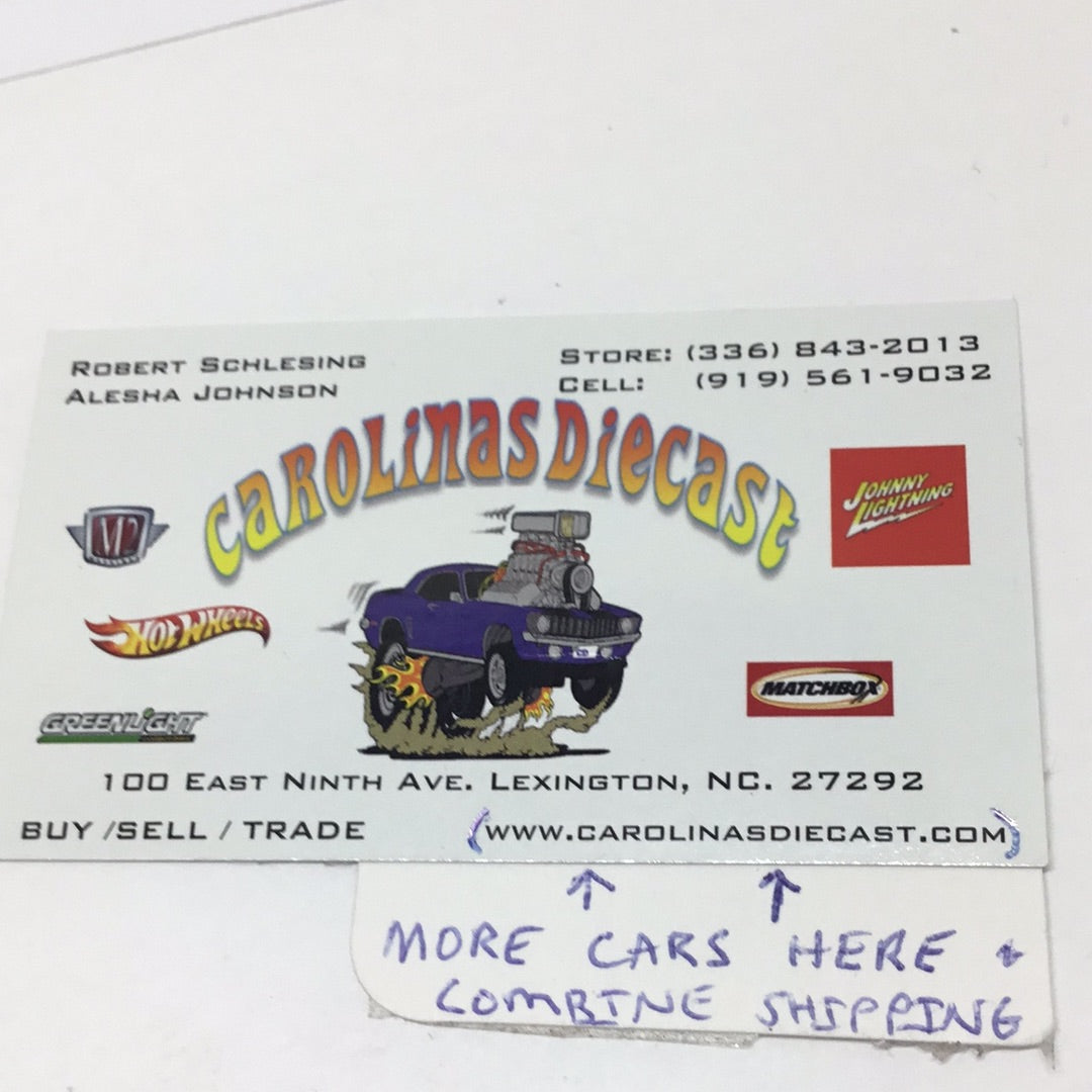 2021 matchbox W case #27 2019 Volkswagen Beetle Convertible white VV8