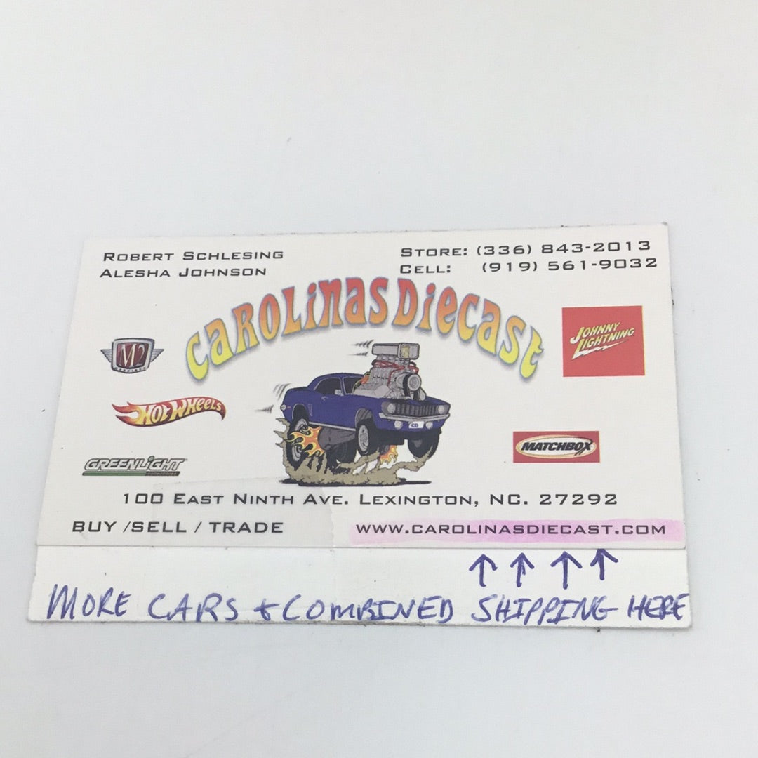 2023 matchbox 70 years #71 Nissan NV Van 80i