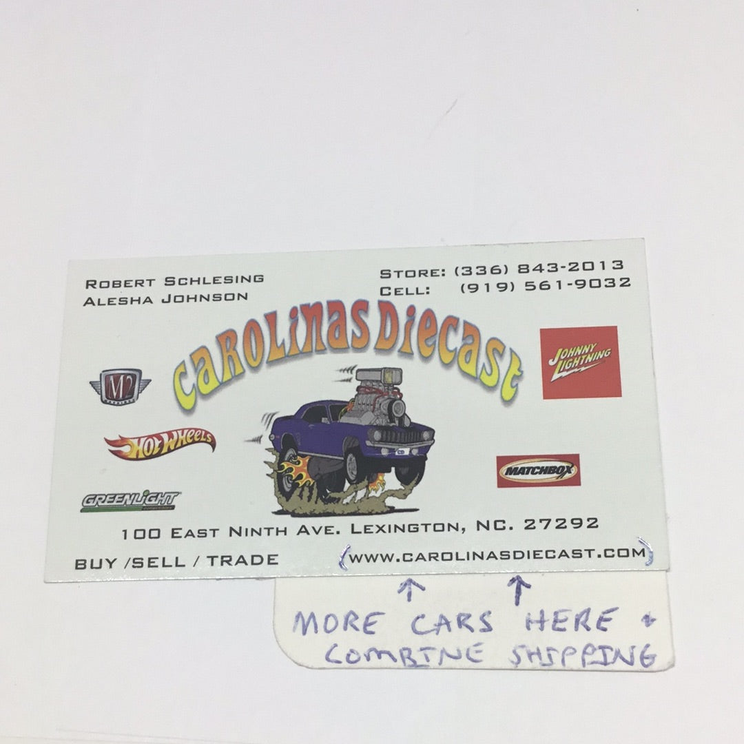 M2 Machines auto haulers Sprite 1958 Chevrolet Cameo Truck & 1970 Chevrolet Chevelle SS 454 TW13