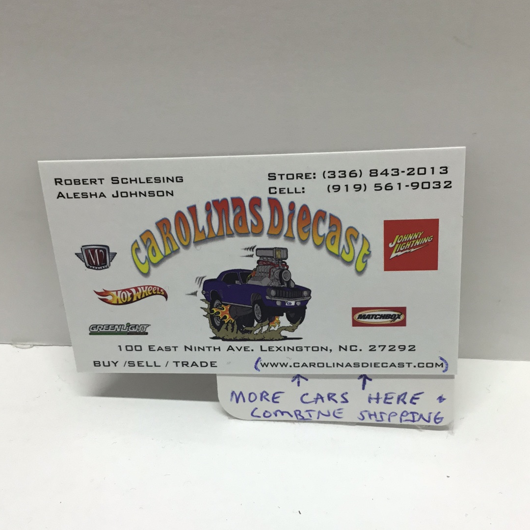 2021 hot wheels retro entertainment 101 Dalmatians Cruella De Vil 270G