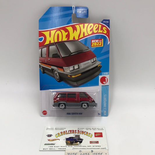 2022 hot wheels J case #173 1986 Toyota Van 93F