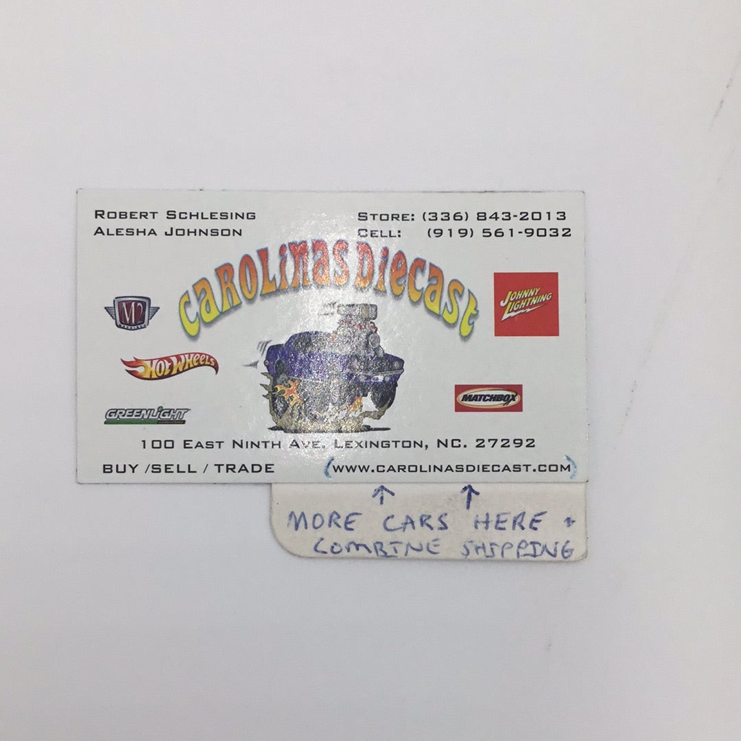 2022 Matchbox Jurassic World Armored Action Transporter 160L