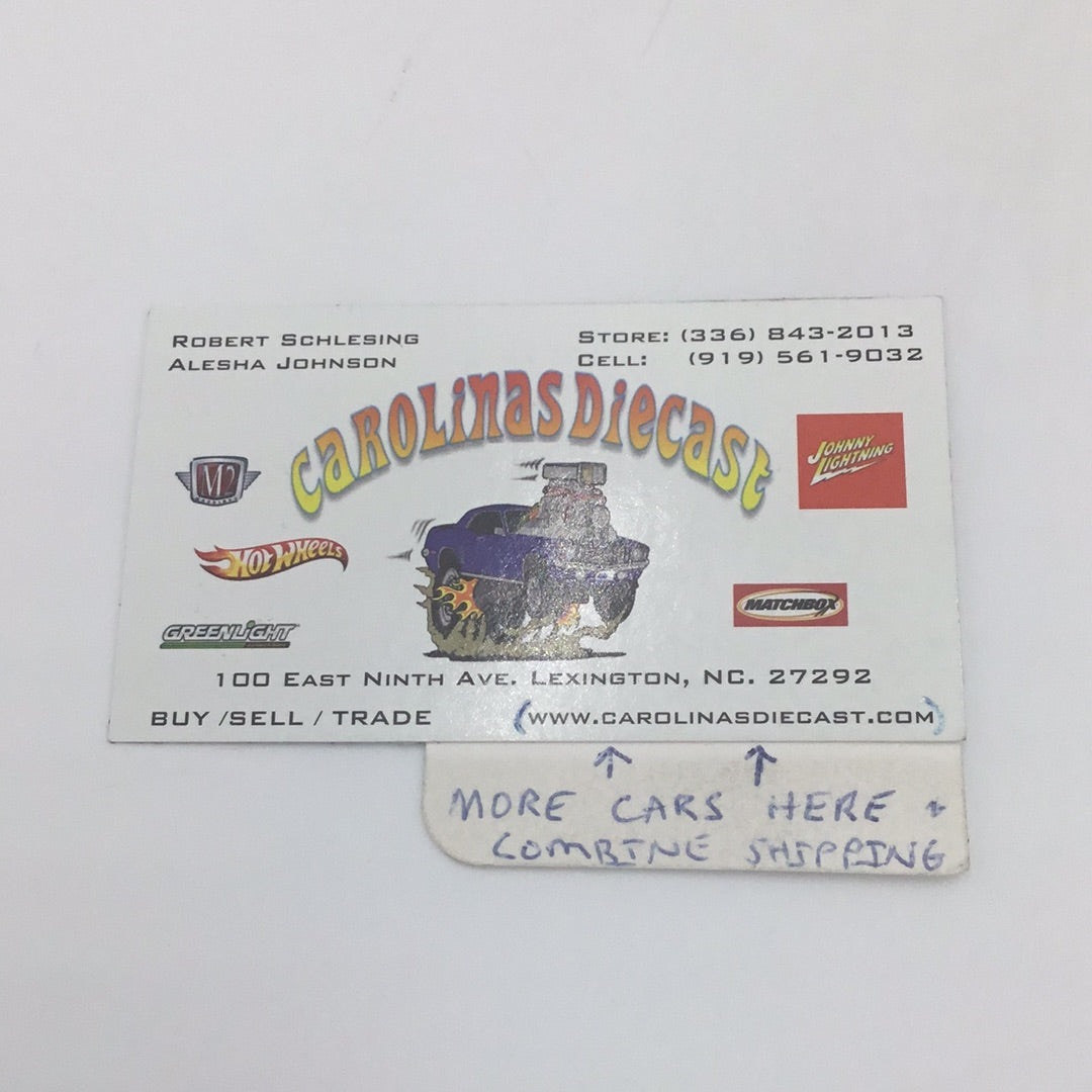 2022 matchbox #43 Subaru Sambar 211H