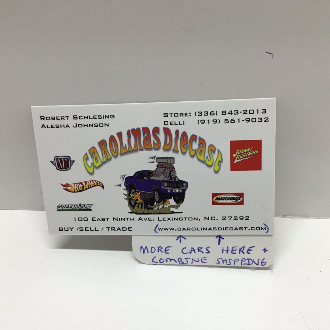 2021 hot wheels #116 Twinnin N Winnin white SS8