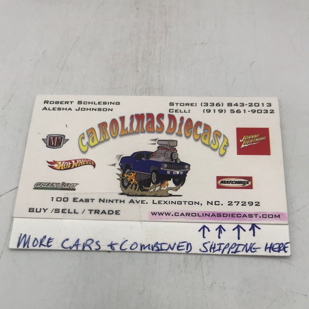 2022 matchbox #73 1971 MGBGT Coupe 66F