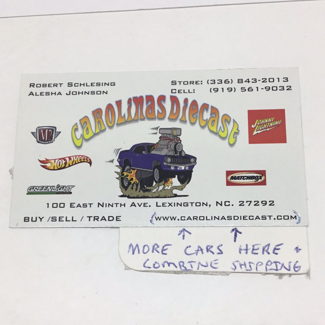 M2 Machines Auto shows 1944 Willys MB Jeep R66