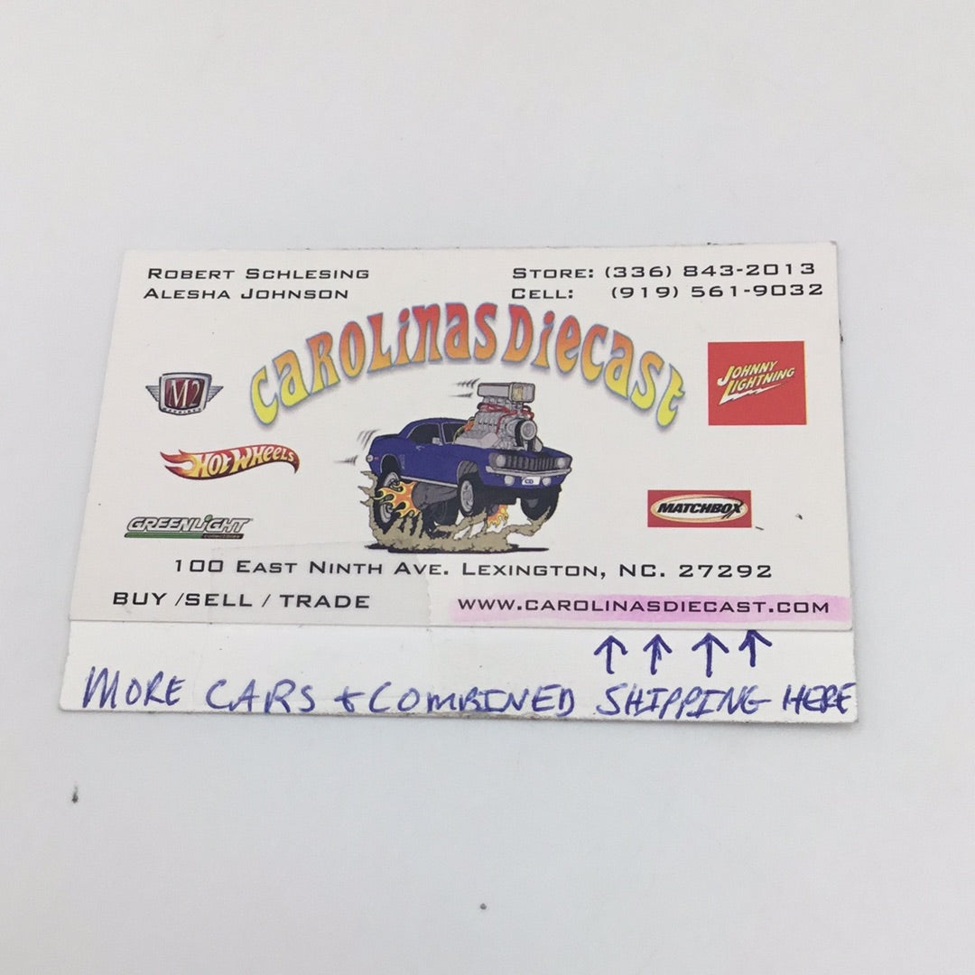 2023 hot wheels D case #98 Aston Martin vantage gte gulf 106F