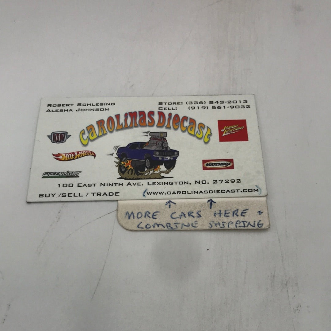 Auto world Muscle Trucks 1982 Chevy Silverado 10 Fleetside dark blue new casting