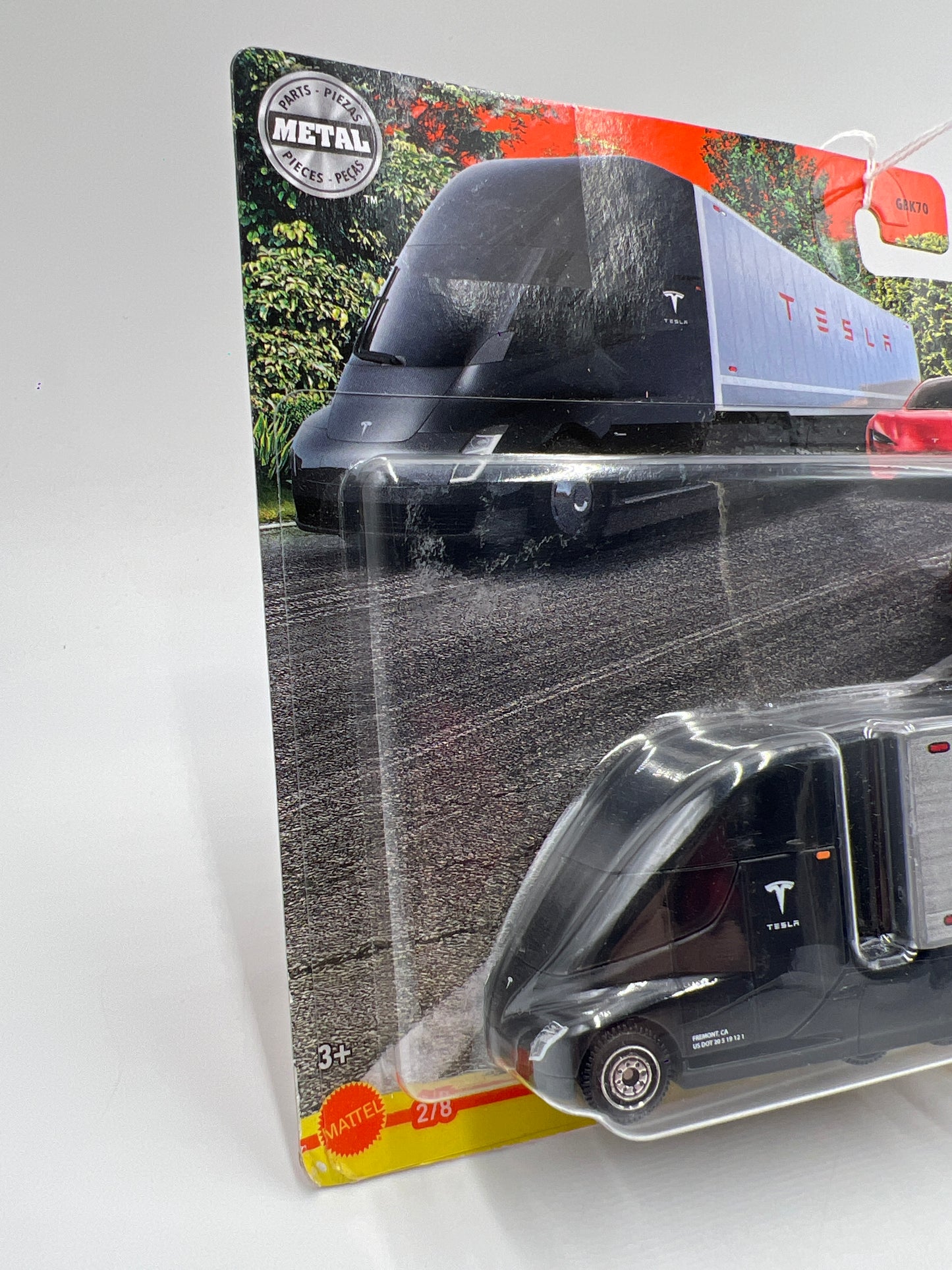 Matchbox Convoys #2 Tesla Semi & Box Trailer / Tesla Roadster Red