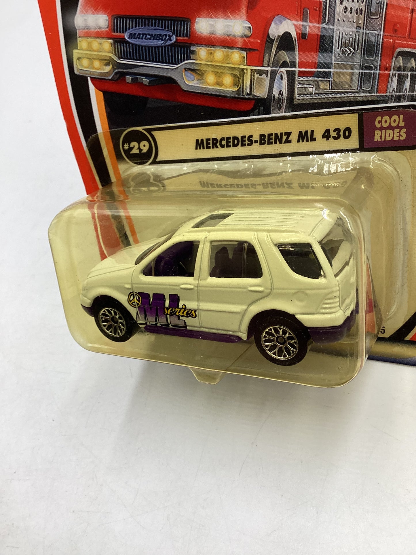 Matchbox #29 MBX Cool Rides Mercedes-Benz ML 430 White 210C