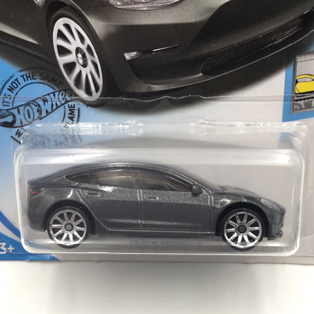 2019 Hot Wheels #112 Tesla Model 3 Y2