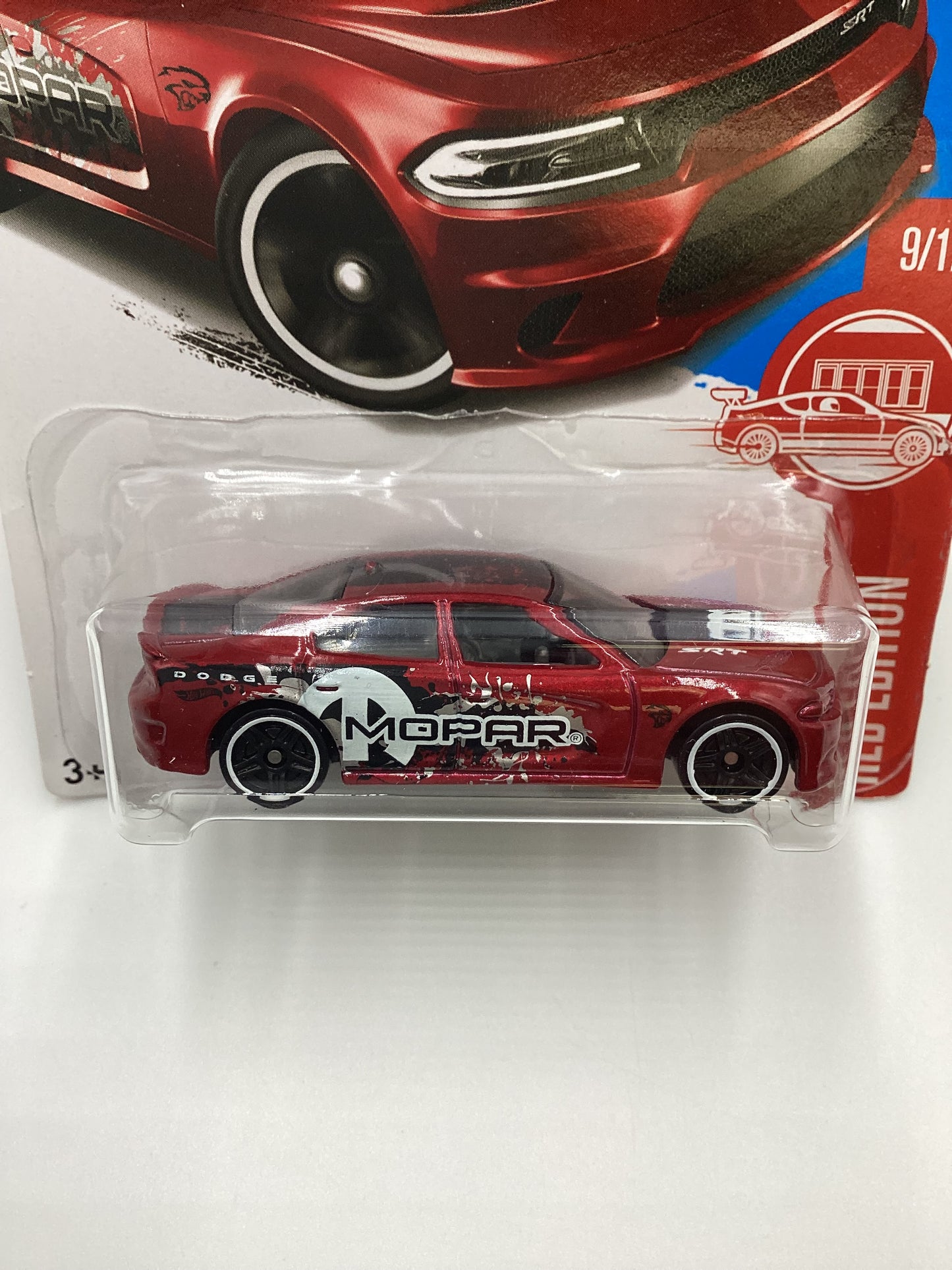 2016 Hot Wheels 15 Dodge Charger SRT Red Edition Cracked Blister 148D